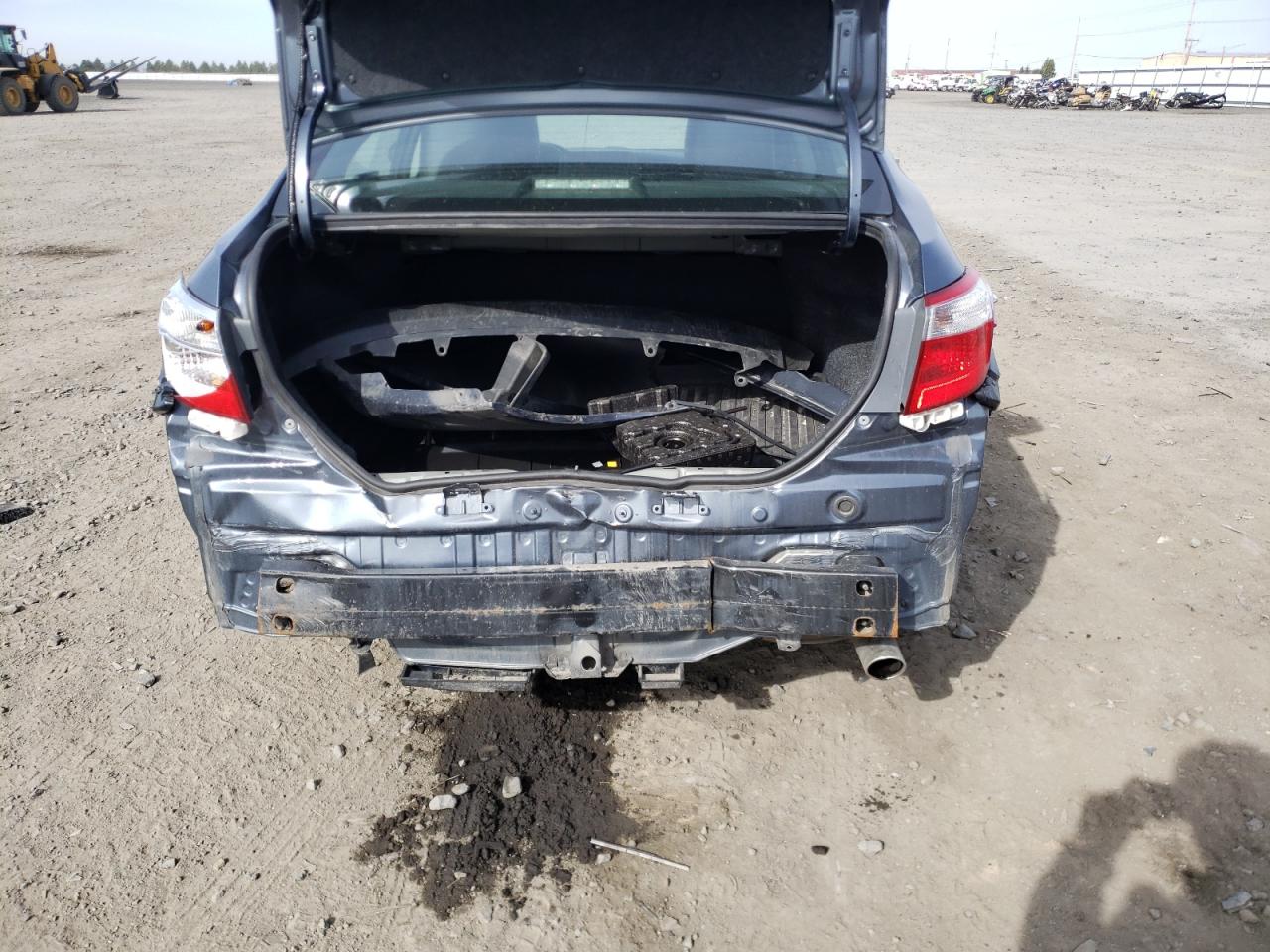 Photo 9 from auction – 2015 TOYOTA COROLLA L with VIN 2T1BURHE3FC255242