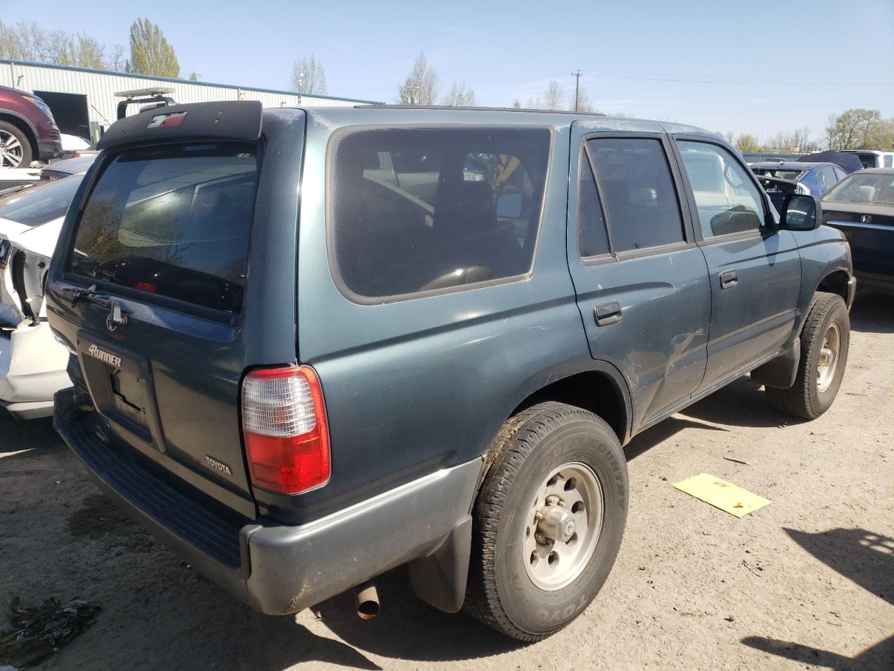 Photo 4 from auction – 1997 TOYOTA 4RUNNER with VIN JT3GM84R9V0016154