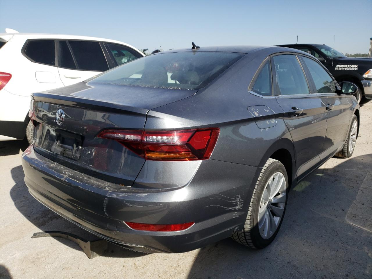 Photo 4 from auction – 2019 VOLKSWAGEN JETTA S with VIN 3VWCB7BU8KM230155
