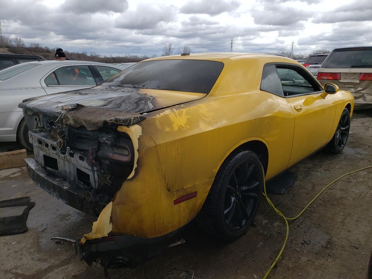 Photo 4 from auction – 2018 DODGE CHALLENGER with VIN 2C3CDZAG3JH333439