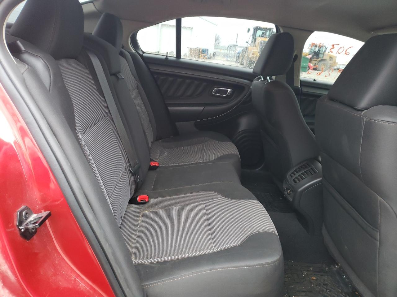 Photo 6 from auction – 2011 FORD TAURUS SEL with VIN 1FAHP2EW7BG157175