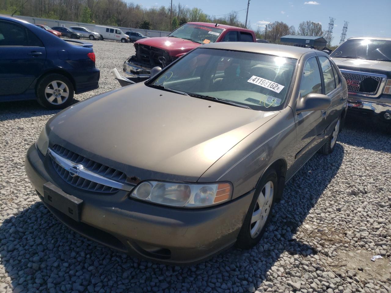 Photo 2 from auction – 2000 NISSAN ALTIMA XE with VIN 1N4DL01D7YC200030