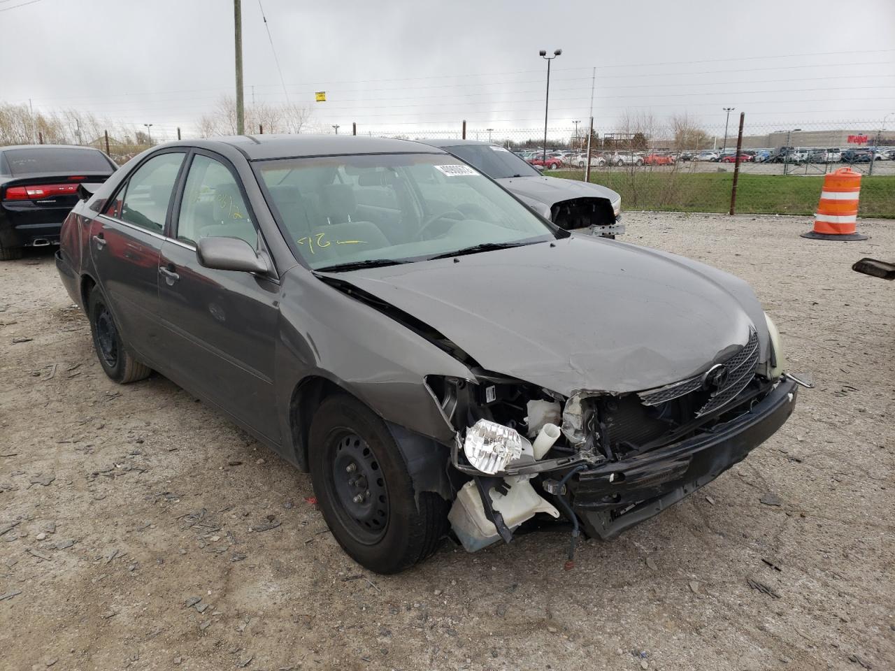 Photo 14 from auction – 2004 TOYOTA CAMRY LE with VIN 4T1BE32K84U918518