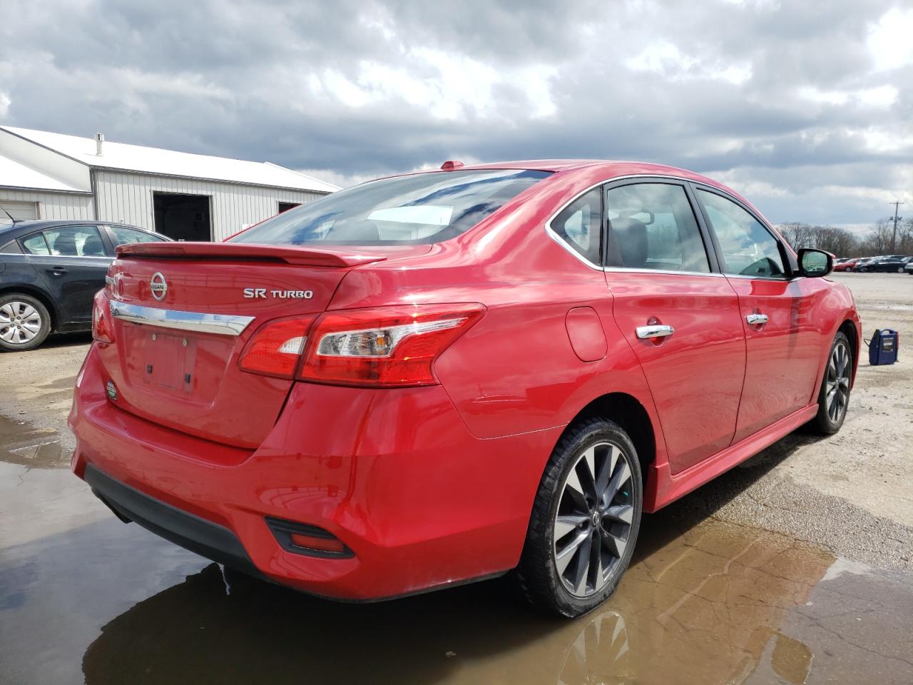 Photo 4 from auction – 2017 NISSAN SENTRA SR with VIN 3N1CB7AP9HY205252