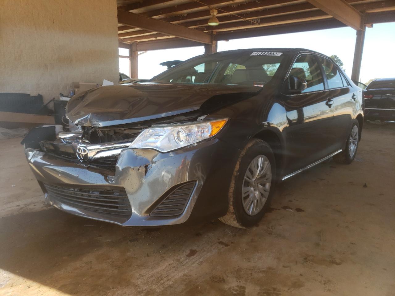 Photo 2 from auction – 2012 TOYOTA CAMRY BASE with VIN 4T1BF1FK2CU004517