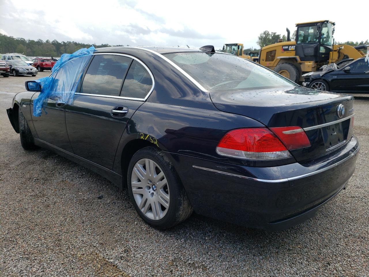 Photo 3 from auction – 2006 BMW 750 with VIN WBAHN83576DT59001