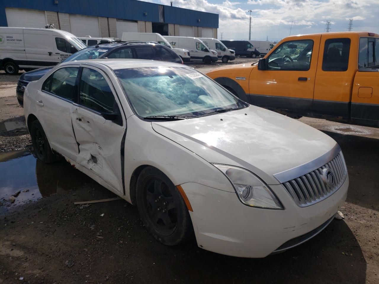 MERCURY MILAN 2010 with VIN 3MEHM0HA5AR663195 - Photo from auction