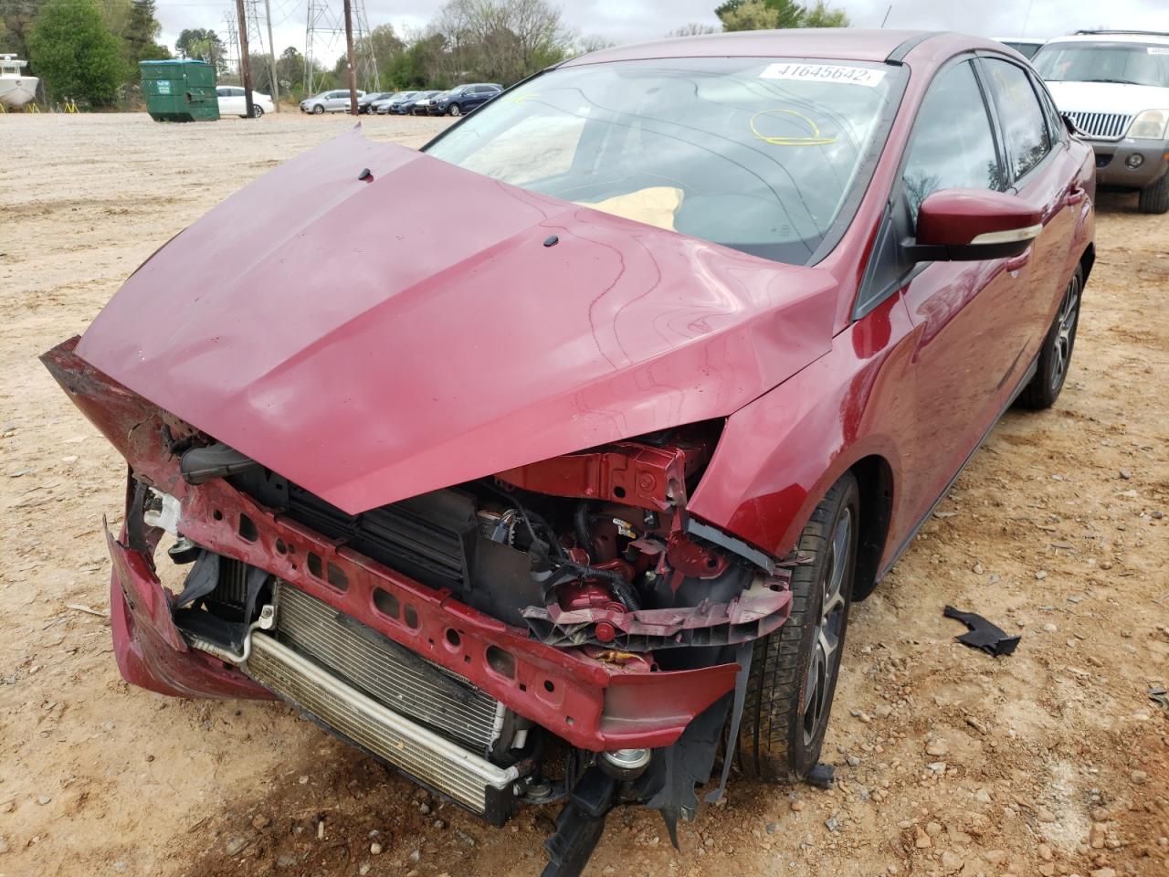 Photo 2 from auction – 2017 FORD FOCUS SE with VIN 1FADP3FE2HL336606
