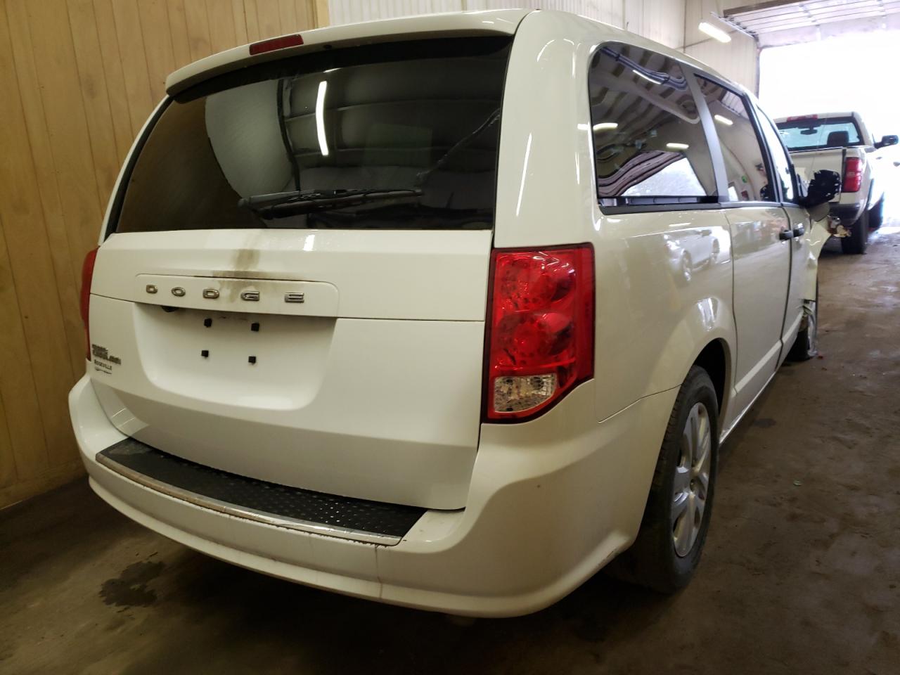 Photo 4 from auction – 2019 DODGE GRAND CARA with VIN 2C4RDGBG4KR779961