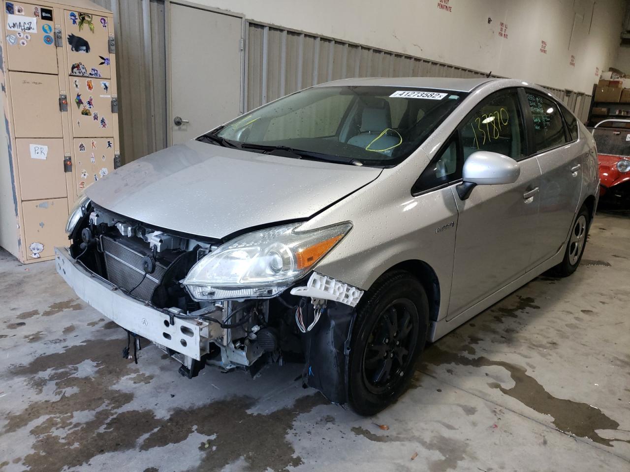 Photo 2 from auction – 2012 TOYOTA PRIUS with VIN JTDKN3DU0C5520165