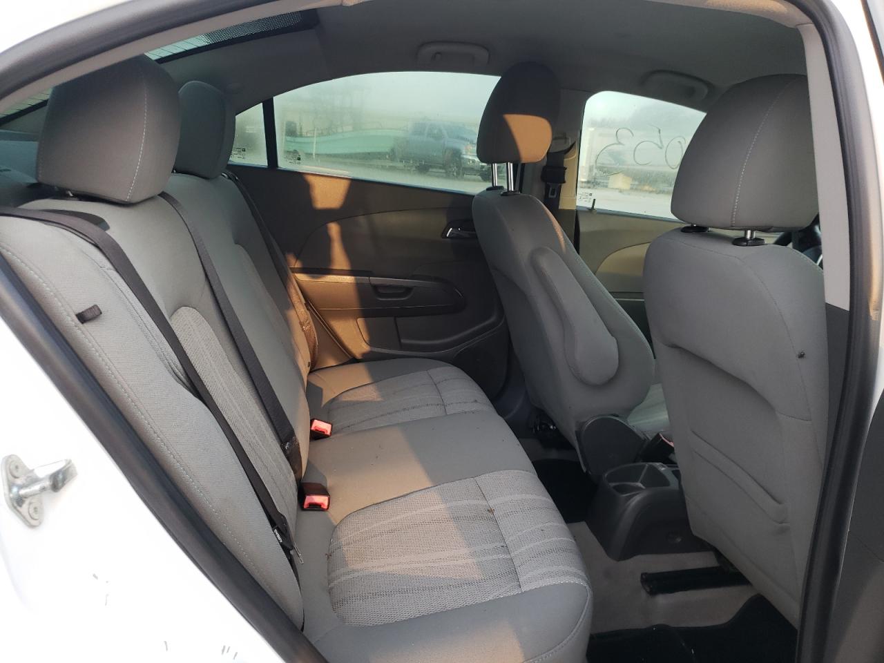 Photo 6 from auction – 2012 CHEVROLET SONIC LT with VIN 1G1JC5SH0C4186009