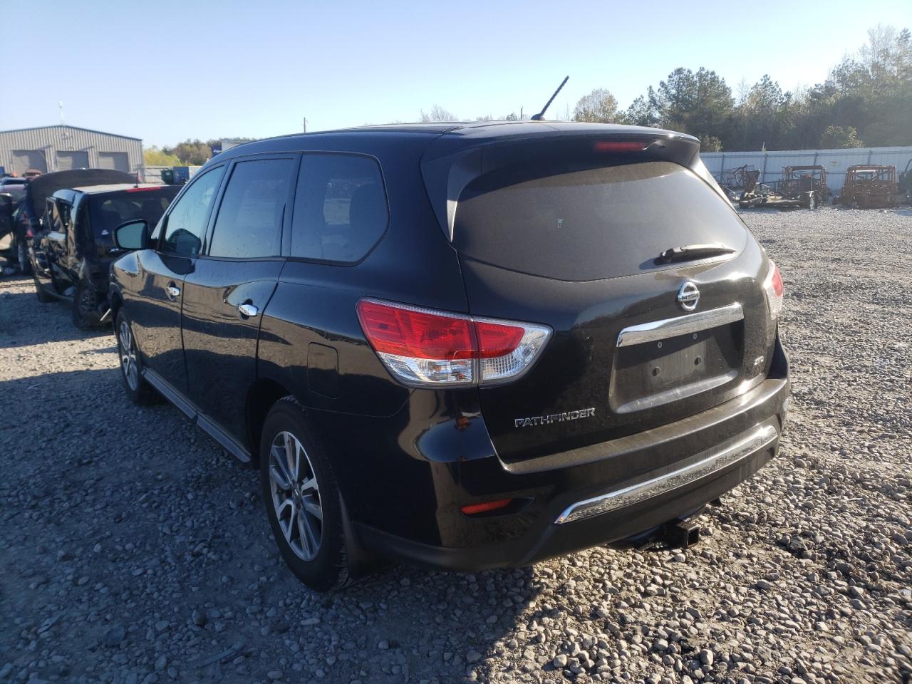 Photo 3 from auction – 2013 NISSAN PATHFINDER with VIN 5N1AR2MM9DC658578