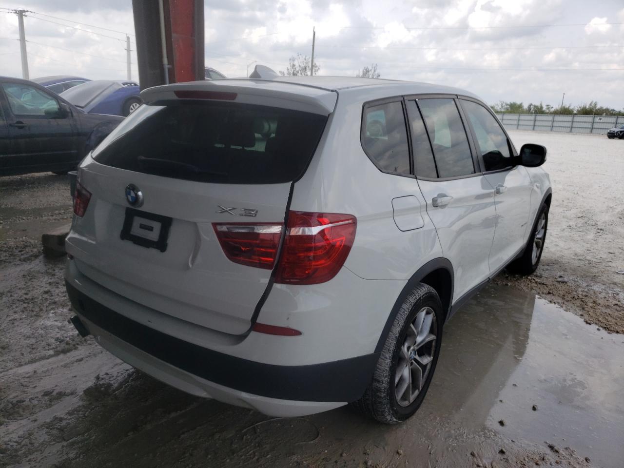 Photo 4 from auction – 2013 BMW X3 XDRIVE2 with VIN 5UXWX9C53D0A31879