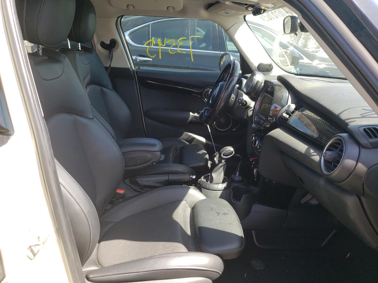 Photo 5 from auction – 2015 MINI COOPER S with VIN WMWXU3C59FT892071