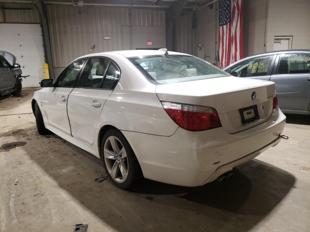 Photo 3 from auction – 2009 BMW 528XI with VIN WBANV13599C151089