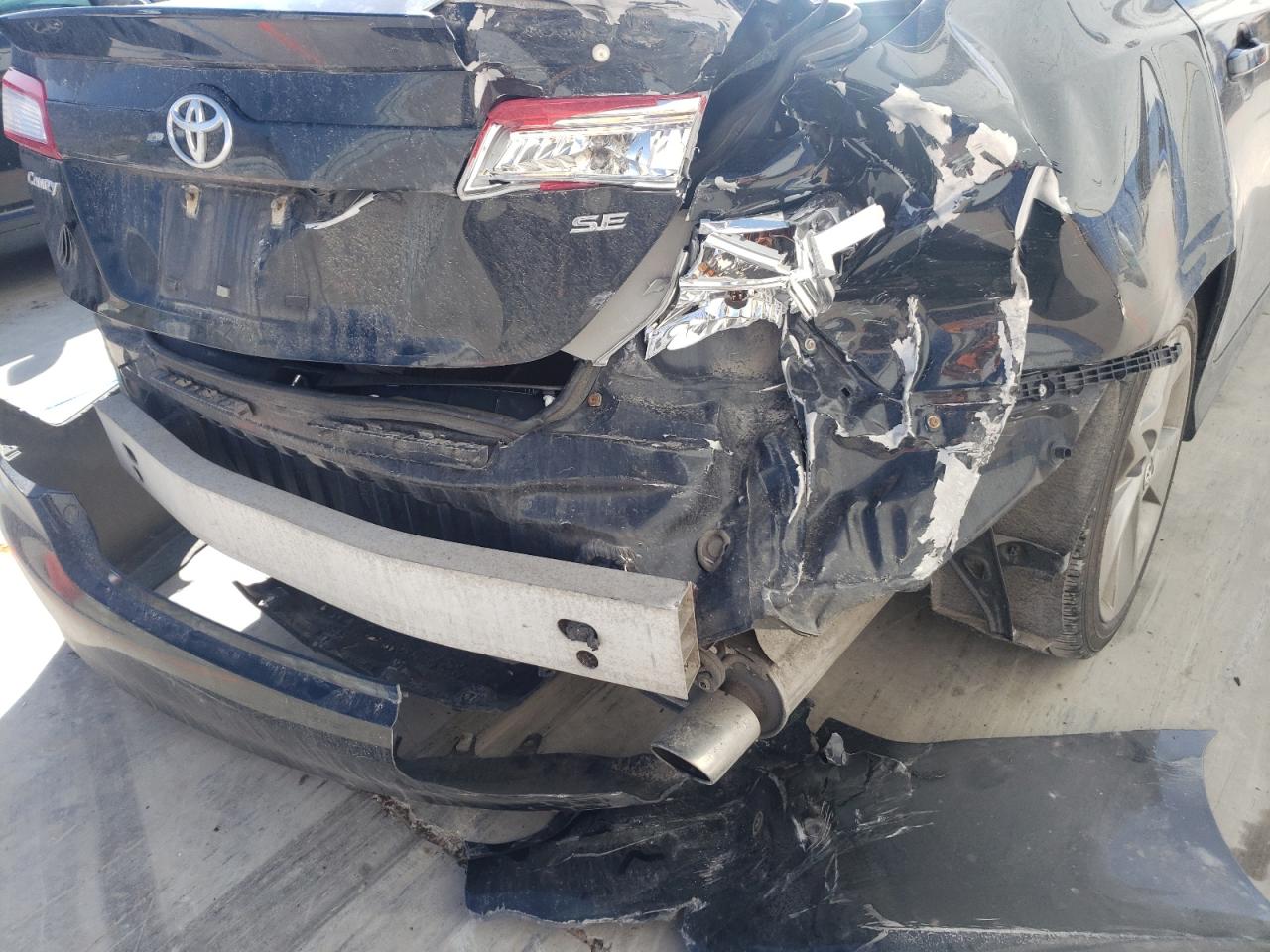Photo 9 from auction – 2012 TOYOTA CAMRY BASE with VIN 4T1BF1FK9CU194994