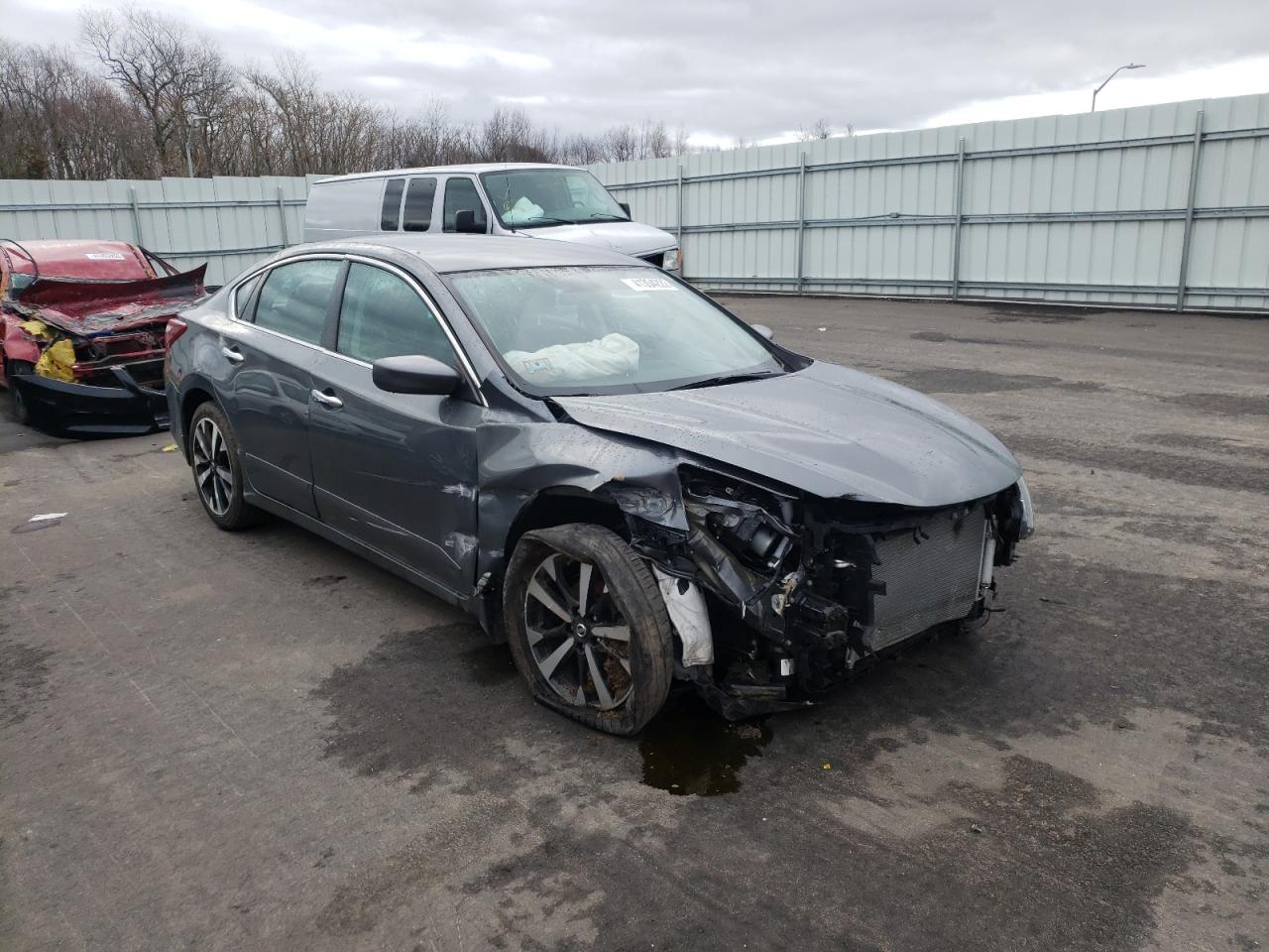 NISSAN ALTIMA 2.5 2018 with VIN 1N4AL3AP2JC105685 - Photo from auction