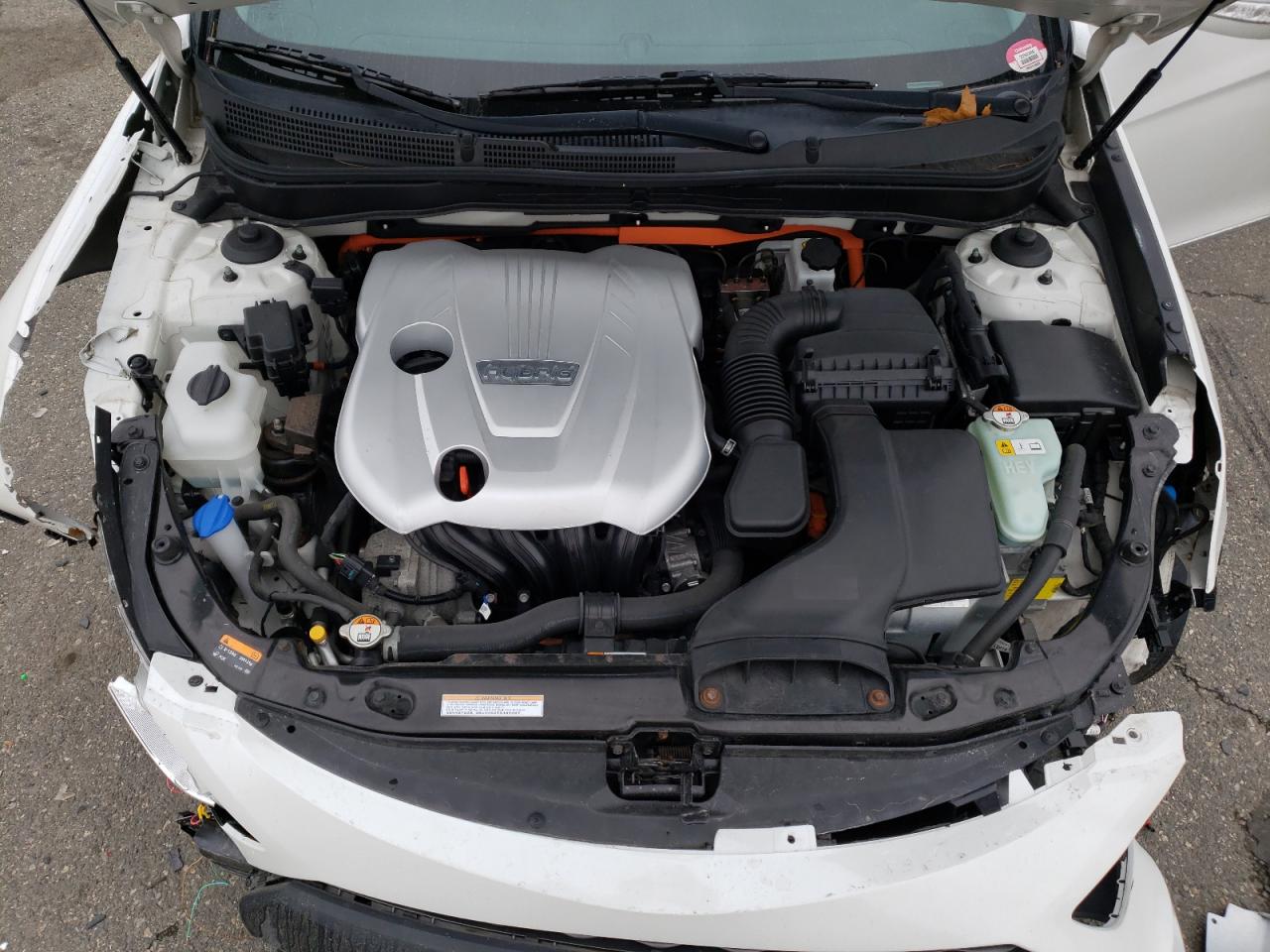 Photo 7 from auction – 2015 HYUNDAI SONATA HYB with VIN KMHEC4A47FA135478
