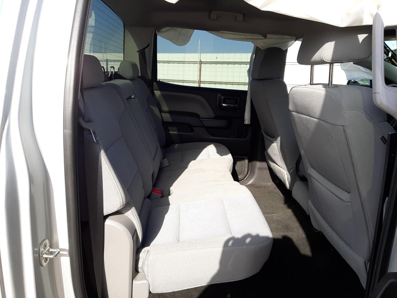 Photo 6 from auction – 2018 CHEVROLET SILVRDO LT with VIN 3GCPCPEC5JG242183