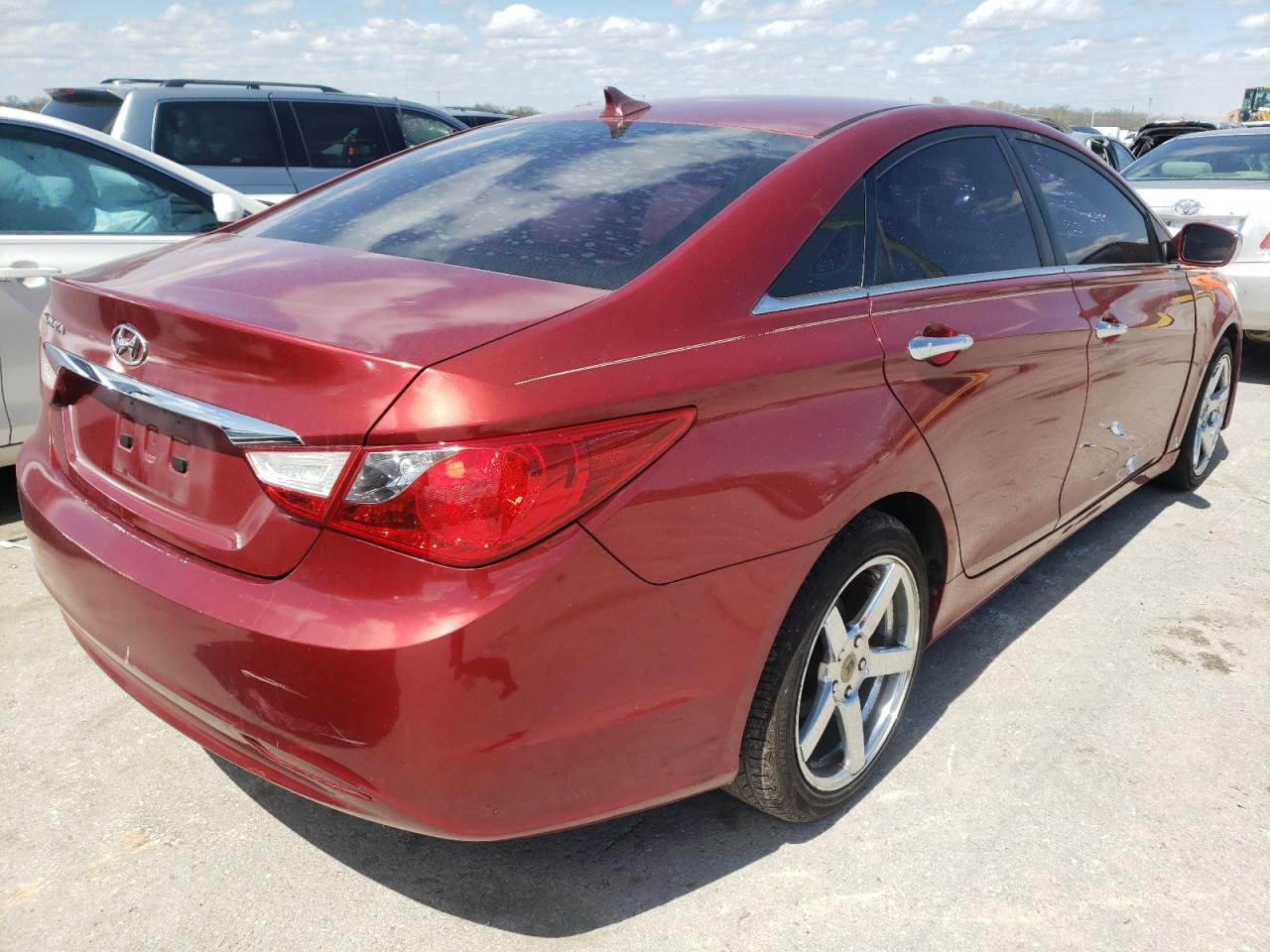 Photo 4 from auction – 2011 HYUNDAI SONATA GLS with VIN 5NPEB4AC0BH071060