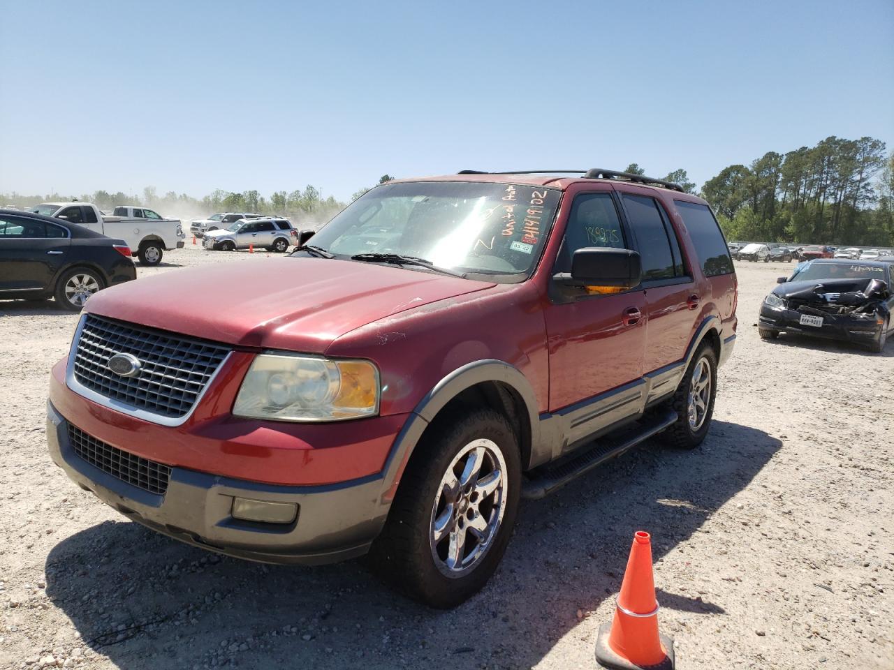 Photo 2 from auction – 2006 FORD EXPEDITION with VIN 1FMPU155X6LA14987