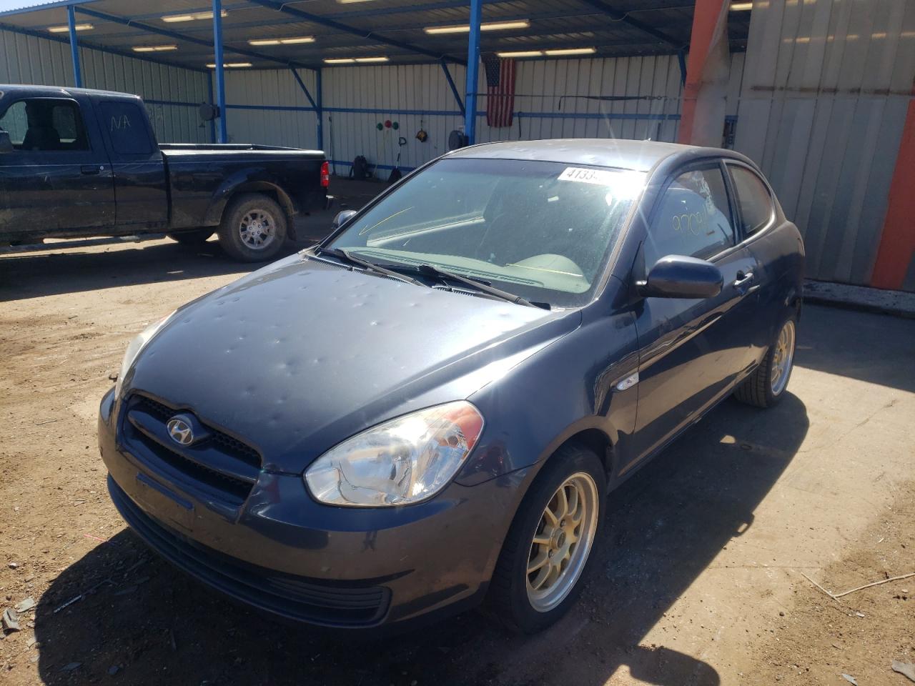 Photo 2 from auction – 2010 HYUNDAI ACCENT BLU with VIN KMHCM3AC2AU162990
