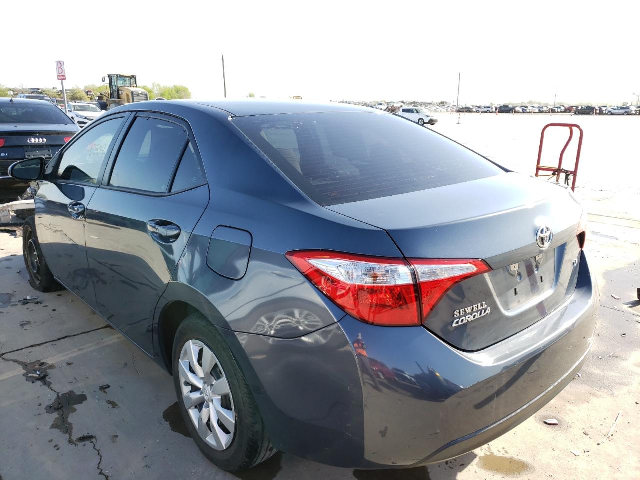Photo 3 from auction – 2015 TOYOTA COROLLA L with VIN 5YFBURHE5FP263696