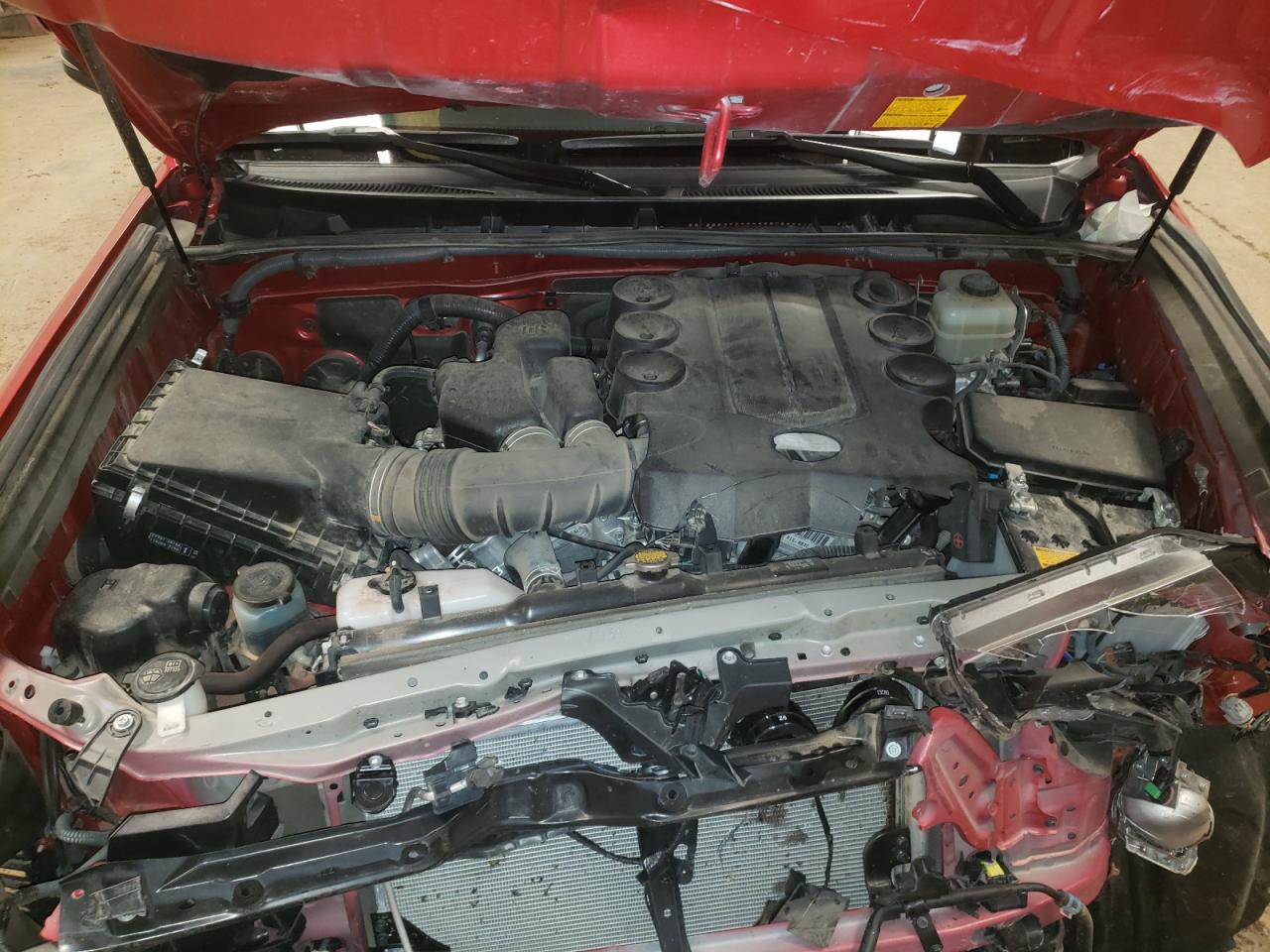 Photo 7 from auction – 2015 TOYOTA 4RUNNER SR with VIN JTEBU5JR8F5210179