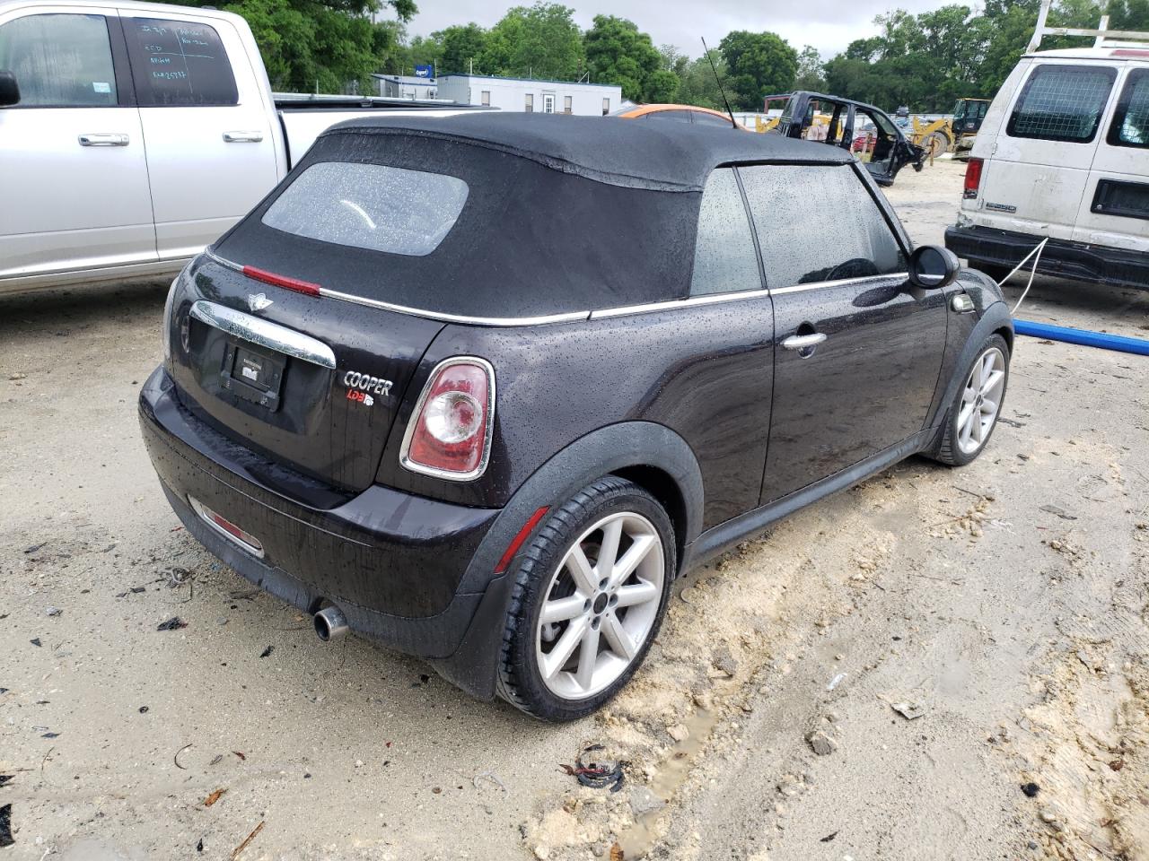 Photo 4 from auction – 2012 MINI COOPER with VIN WMWZN3C50CT135187