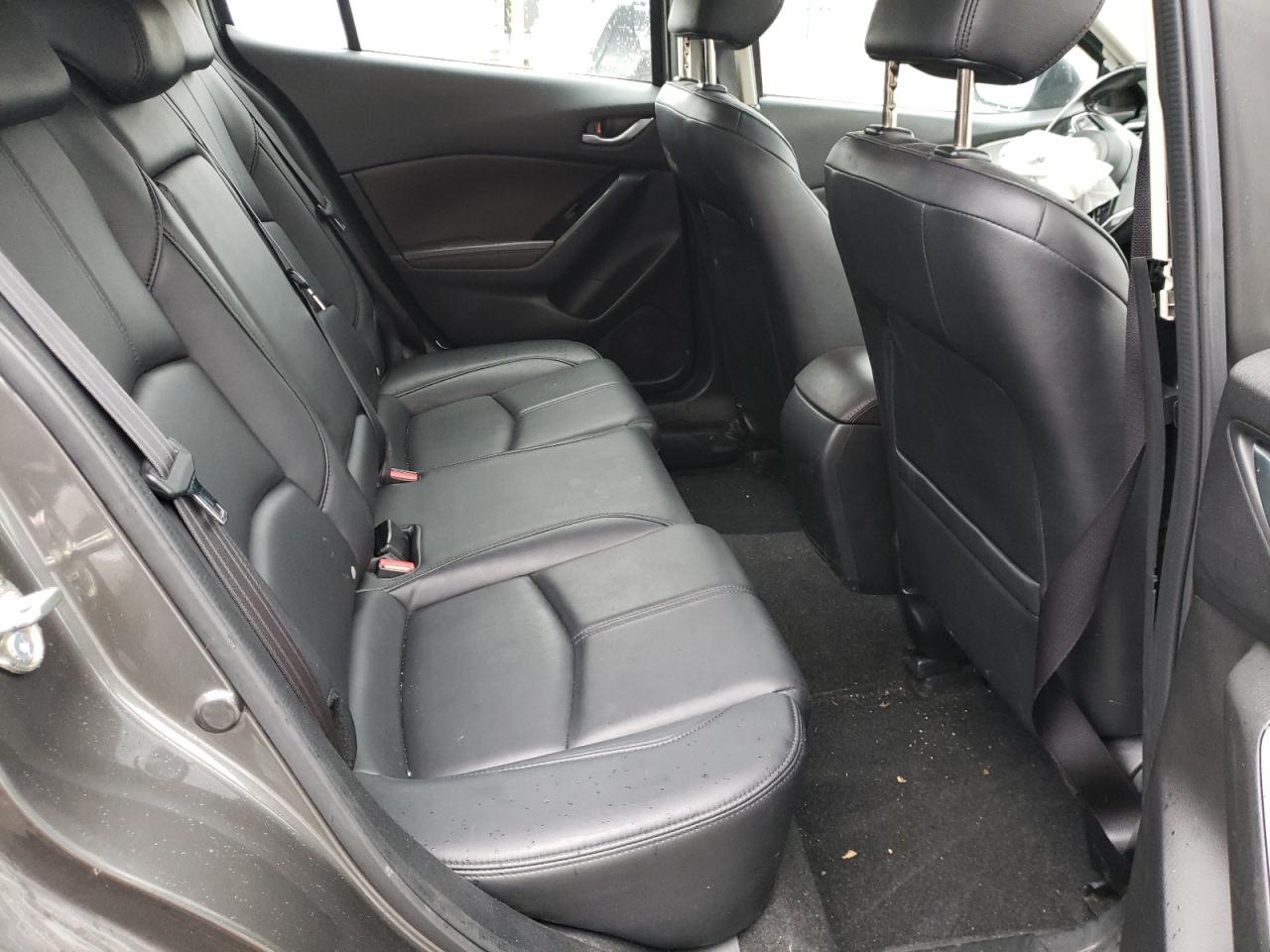 Photo 6 from auction – 2017 MAZDA 3 TOURING with VIN JM1BN1L36H1141957