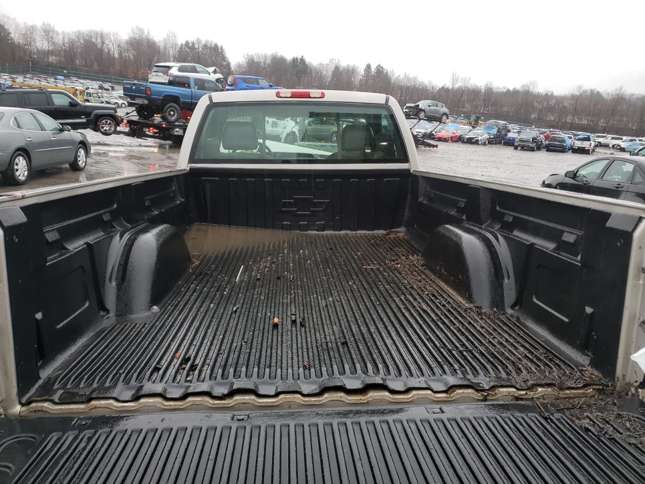 Photo 6 from auction – 2005 CHEVROLET SILVERADO with VIN 1GCEK14X75Z181243