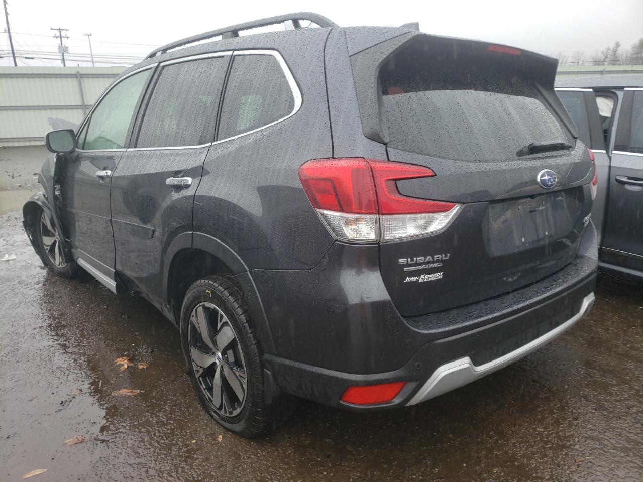 Photo 3 from auction – 2019 SUBARU FORESTER T with VIN JF2SKAWC3KH529930