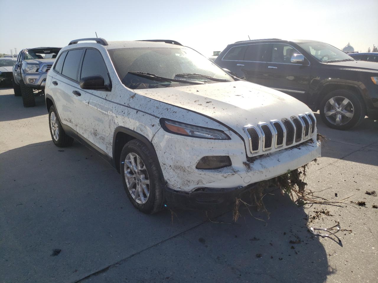 JEEP CHEROKEE S 2016 with VIN 1C4PJLAB5GW273794 - Photo from auction