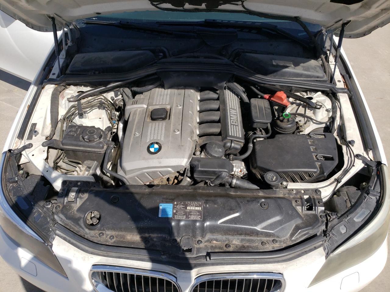 Photo 7 from auction – 2007 BMW 525 I with VIN WBANE53527CW65936