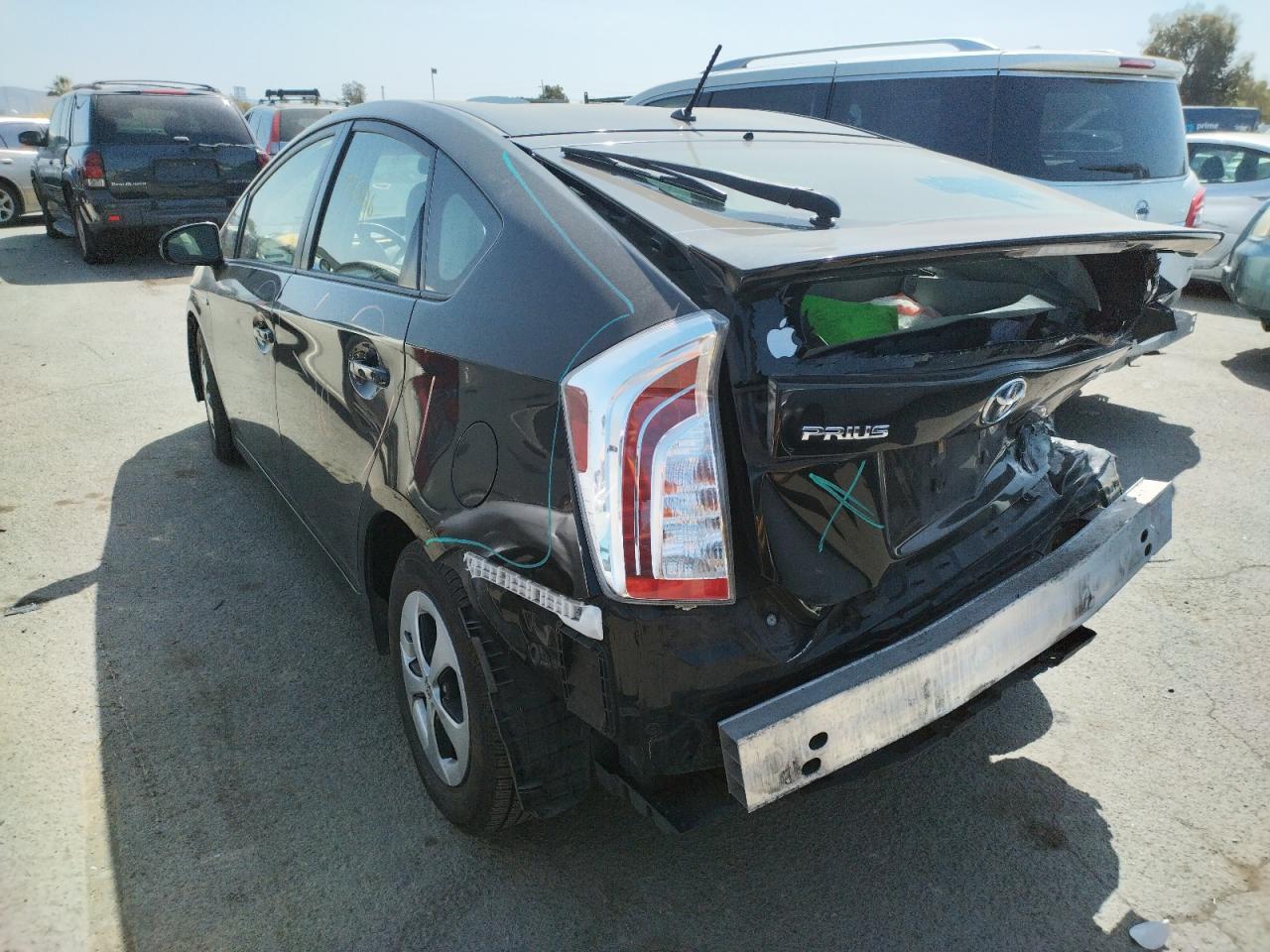 Photo 3 from auction – 2014 TOYOTA PRIUS with VIN JTDKN3DUXE0376057