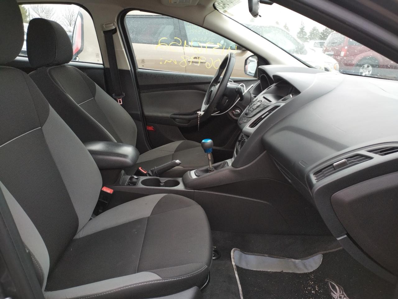 Photo 5 from auction – 2013 FORD FOCUS SE with VIN 1FADP3K2XDL294840