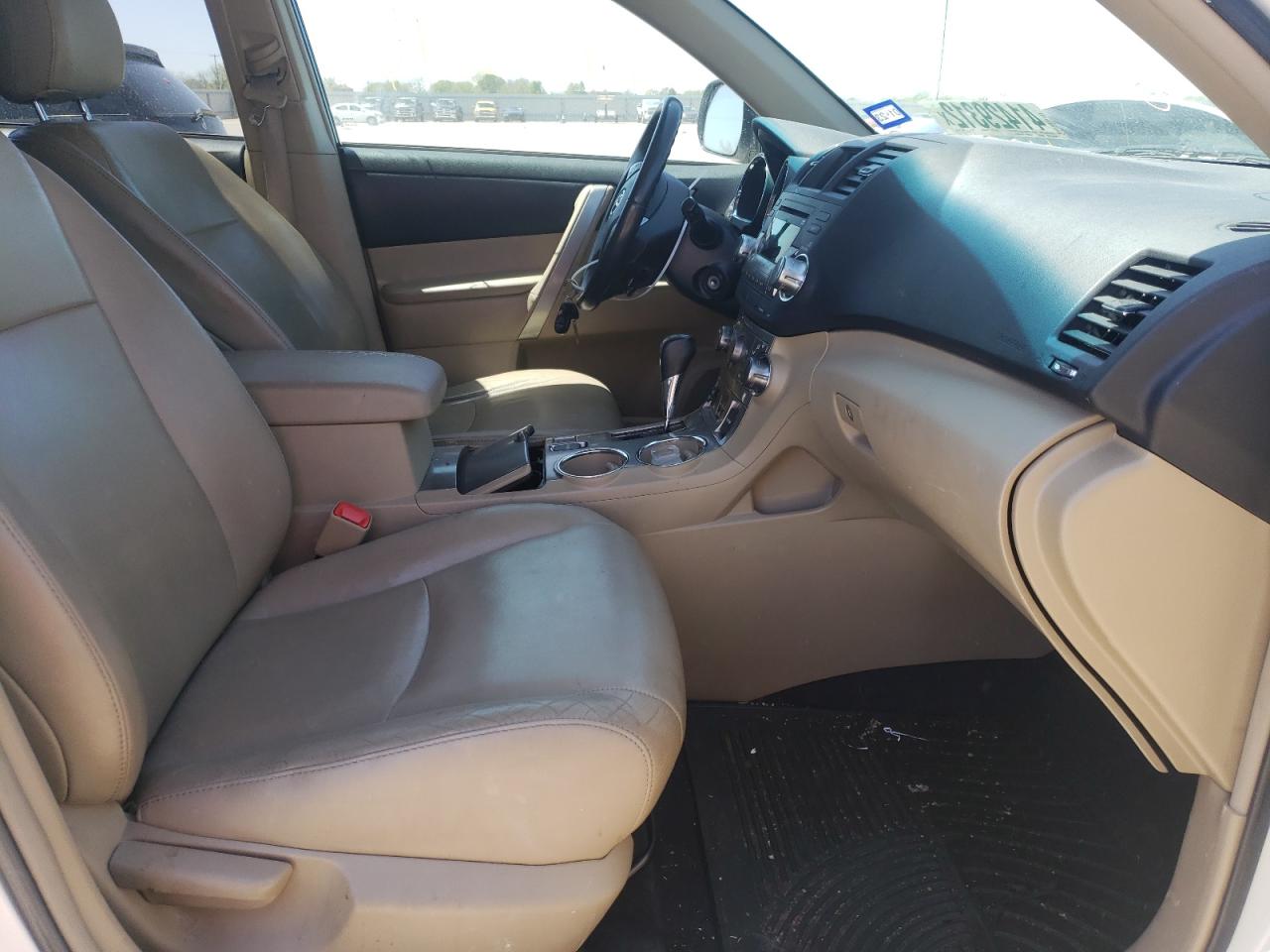 Photo 5 from auction – 2012 TOYOTA HIGHLANDER with VIN 5TDZA3EH6CS019769