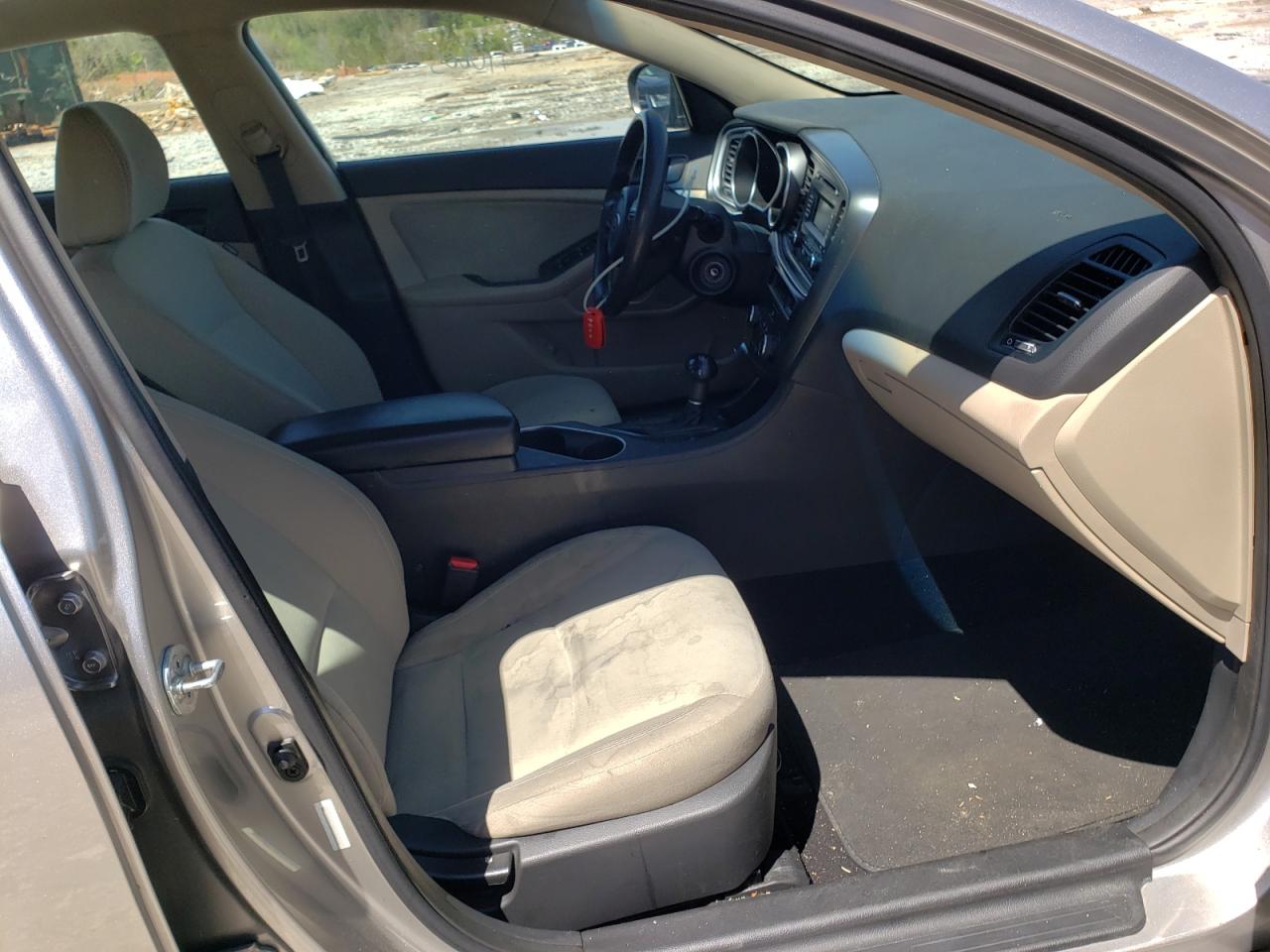 Photo 5 from auction – 2014 KIA OPTIMA LX with VIN 5XXGM4A72EG325731