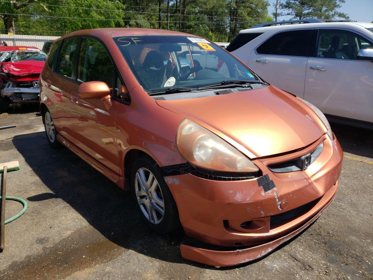 HONDA FIT S 2007 with VIN JHMGD38657S038981 - Photo from auction