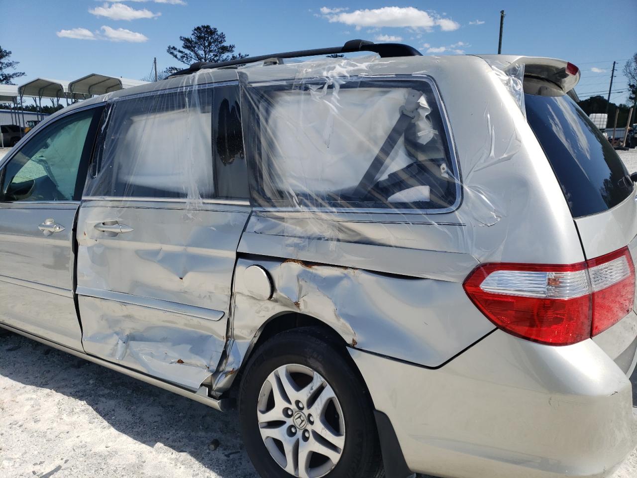 Photo 9 from auction – 2005 HONDA ODYSSEY EX with VIN 5FNRL38725B043619