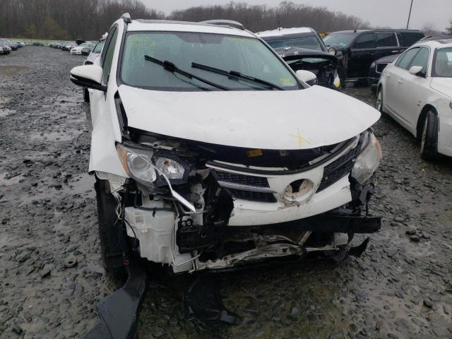 Photo 9 from auction – 2015 TOYOTA RAV4 XLE with VIN JTMRFREV7FD102430