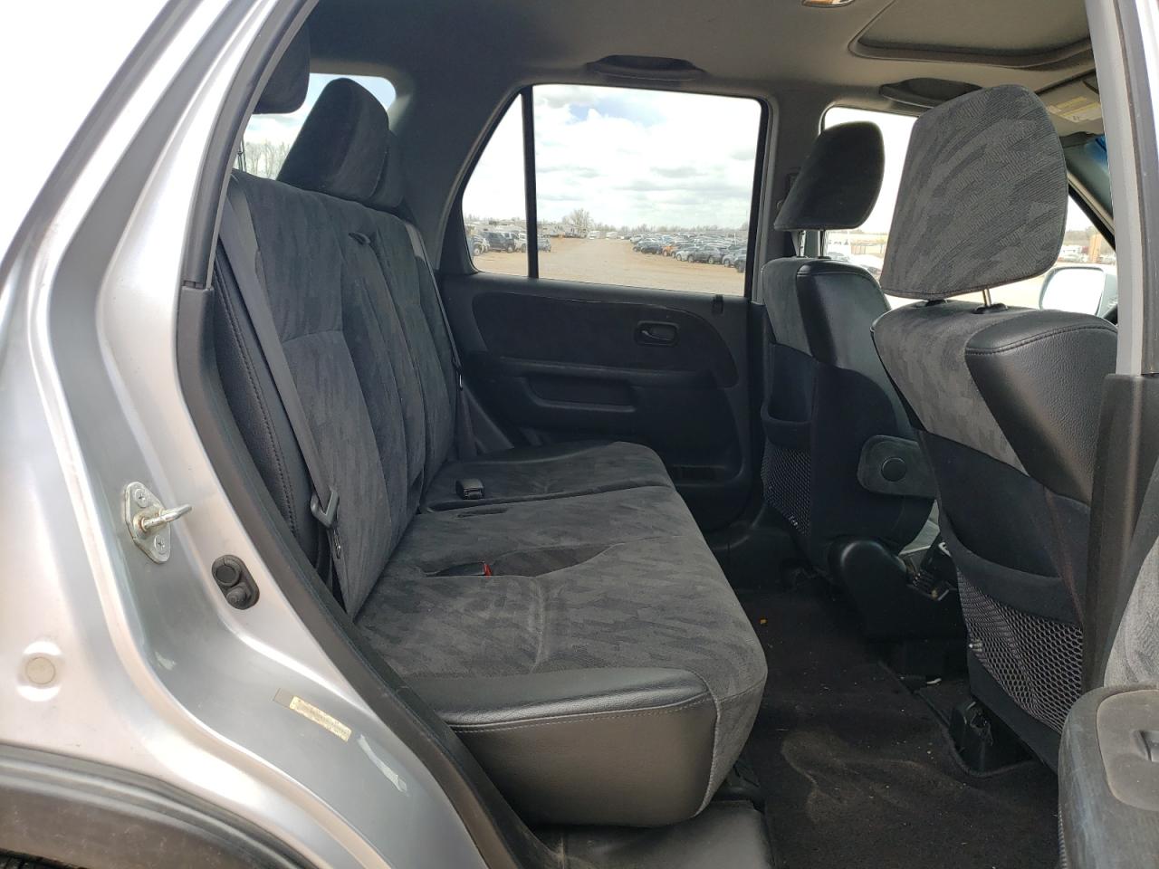 Photo 6 from auction – 2002 HONDA CR-V EX with VIN JHLRD78812C044804