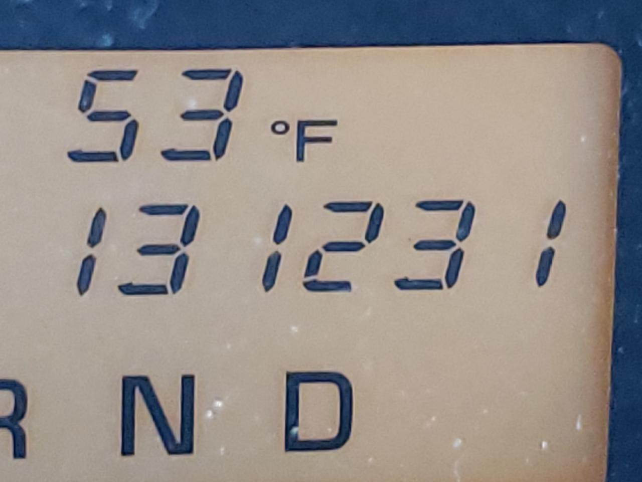 Photo 8 from auction – 2010 TOYOTA RAV4 with VIN 2T3BF4DV7AW027620