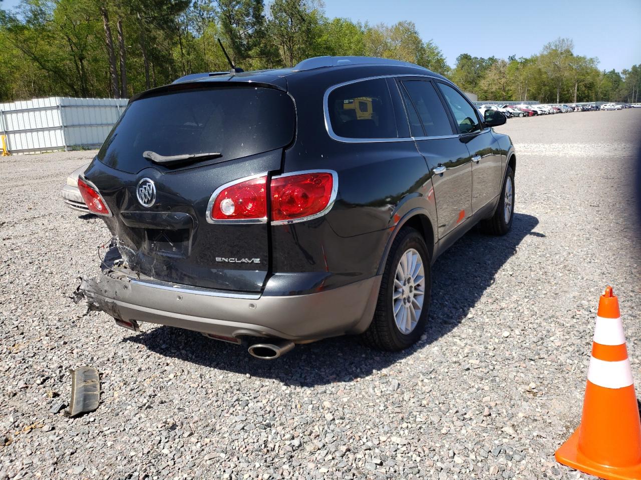 Photo 4 from auction – 2012 BUICK ENCLAVE with VIN 5GAKRCED9CJ345989
