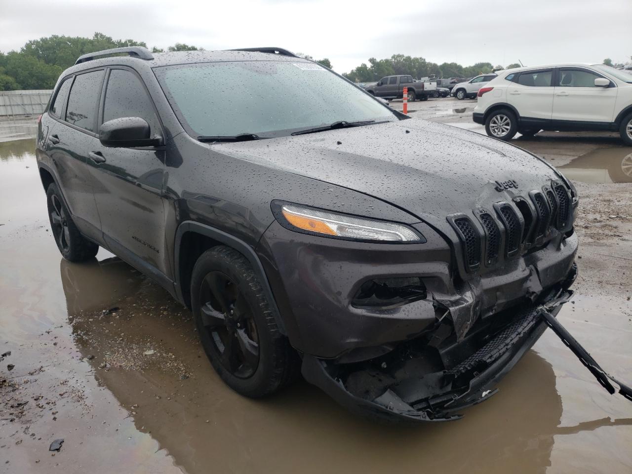 JEEP CHEROKEE L 2015 with VIN 1C4PJLCB3FW723244 - Photo from auction