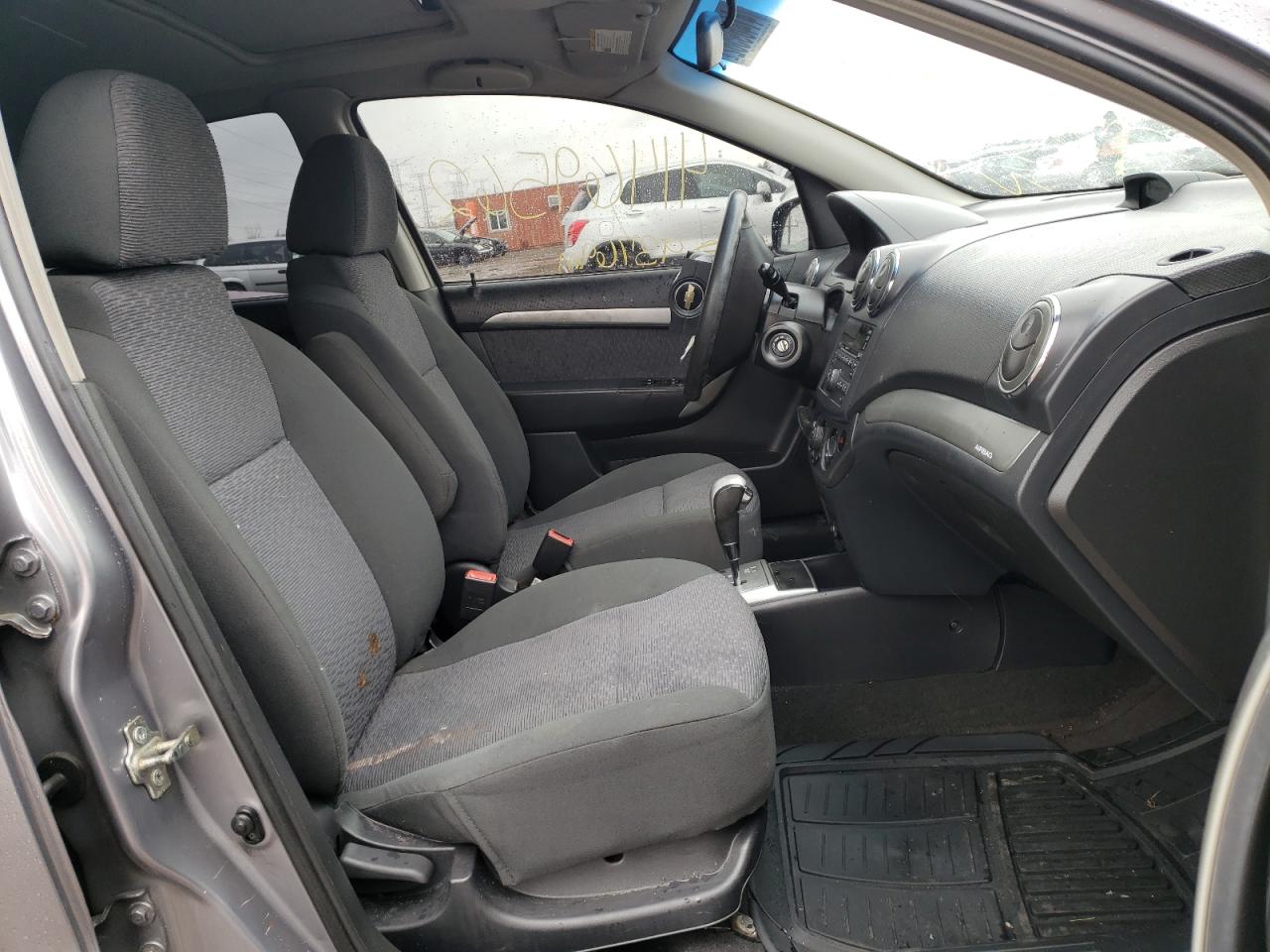 Photo 5 from auction – 2009 CHEVROLET AVEO LT with VIN KL1TG56E19B378488