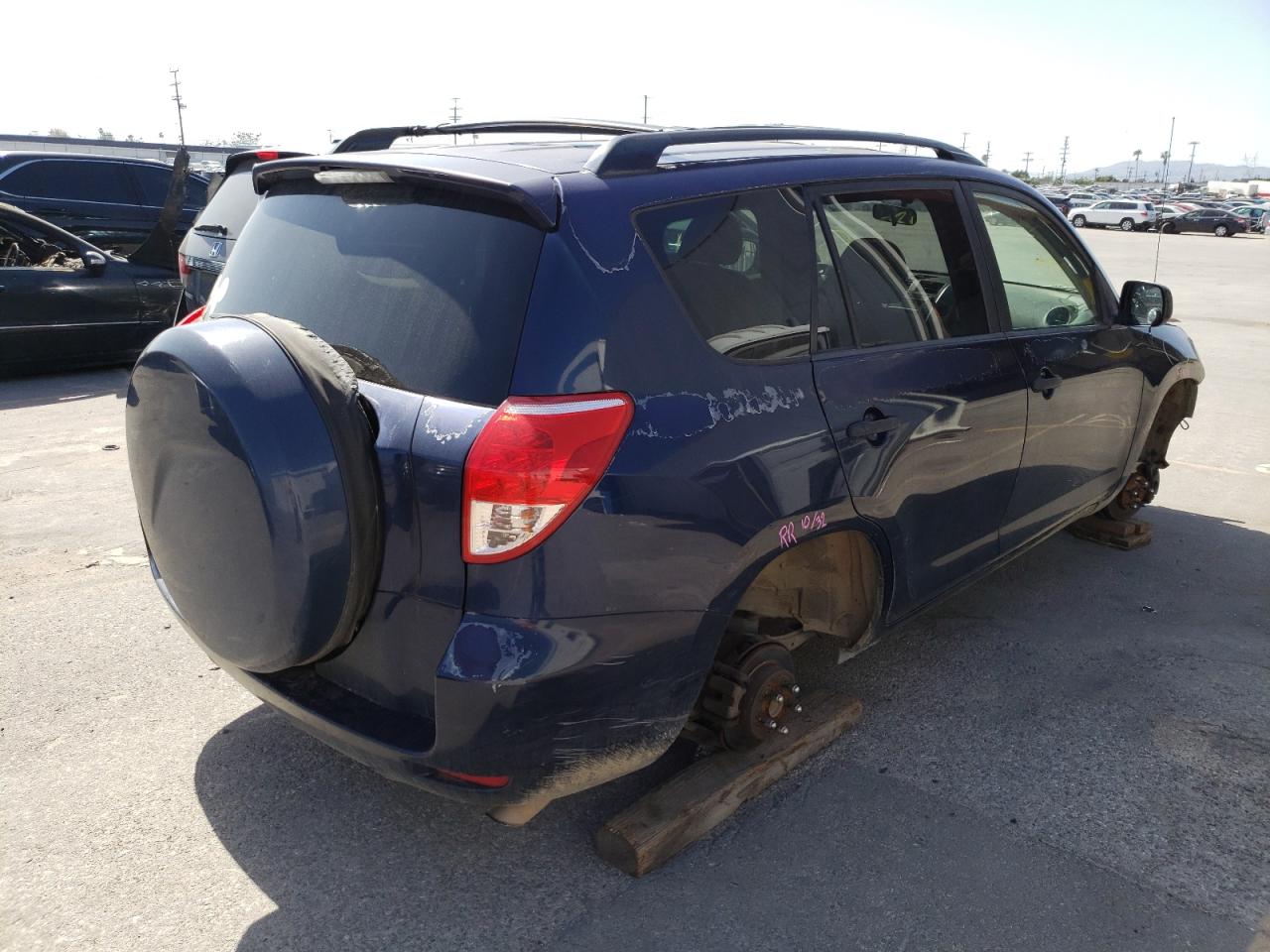 Zdjęcie 4 z aukcji – 2007 TOYOTA RAV4 z VIN JTMZD33V776051202