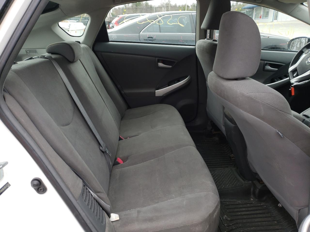 Photo 6 from auction – 2011 TOYOTA PRIUS with VIN JTDKN3DU7B1372537