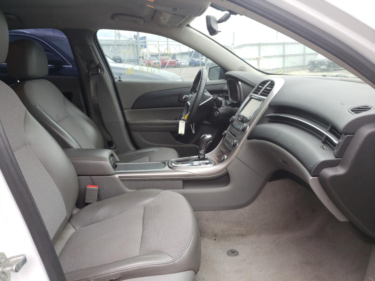 Photo 5 from auction – 2013 CHEVROLET MALIBU 1LT with VIN 1G11C5SA5DF292691
