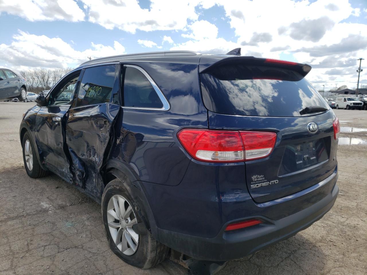 Photo 3 from auction – 2016 KIA SORENTO LX with VIN 5XYPGDA59GG036947